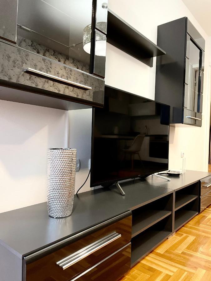 Apartman City Center 3-Setaliste Приедор Екстериор снимка
